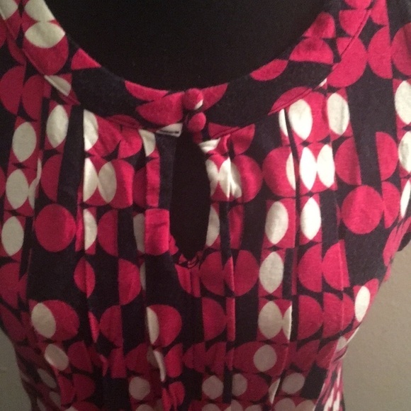 Banana Republic women’s polka dot pink, black and white ribbed blouse​​ - Picture 3 of 8